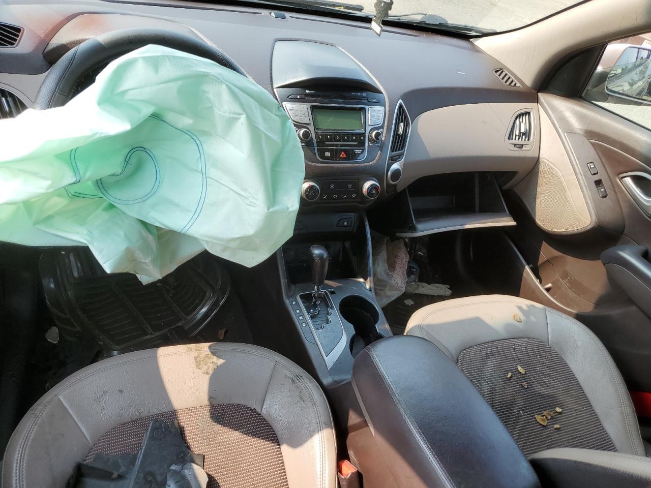 2012 HYUNDAI TUCSON