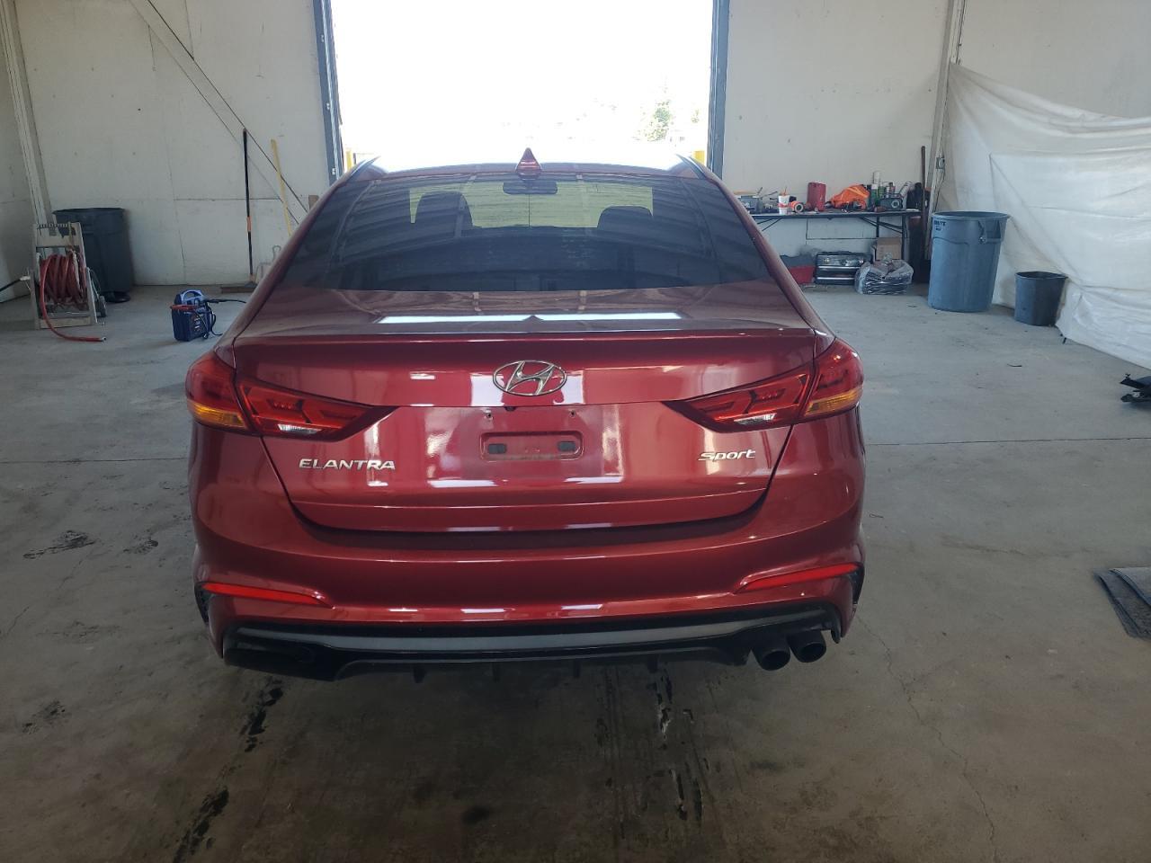2017 HYUNDAI ELANTRA
