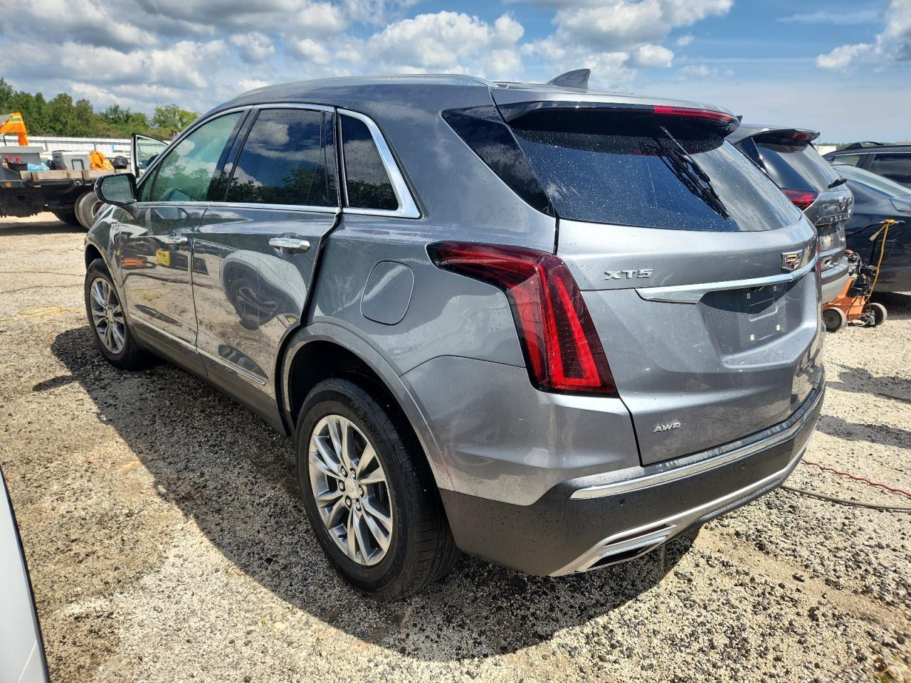 2021 CADILLAC XT5