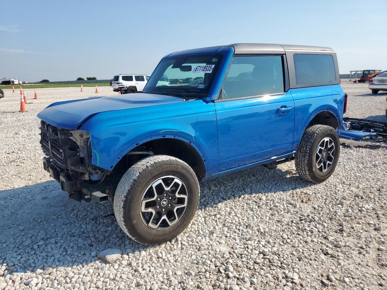 2023 FORD Bronco