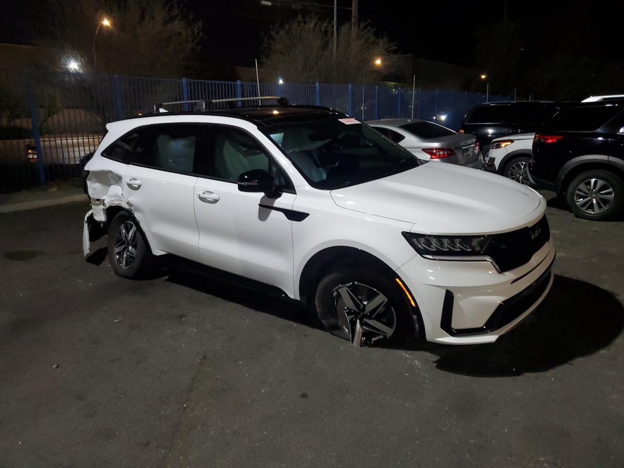 2022 KIA SORENTO