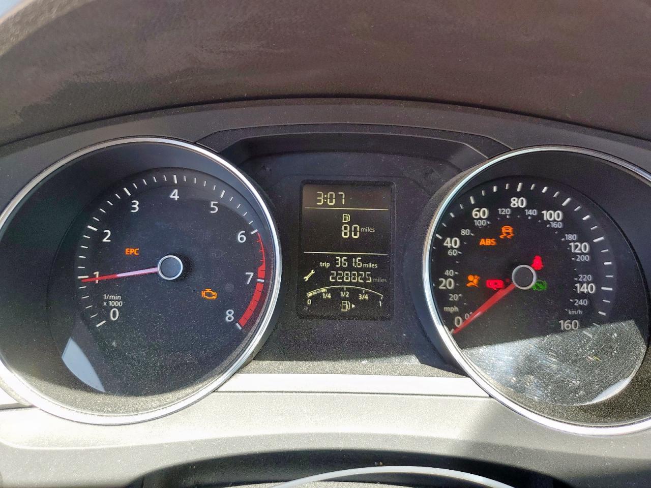 2016 VOLKSWAGEN JETTA