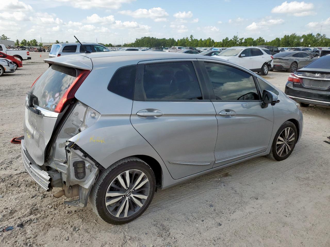 2017 HONDA FIT