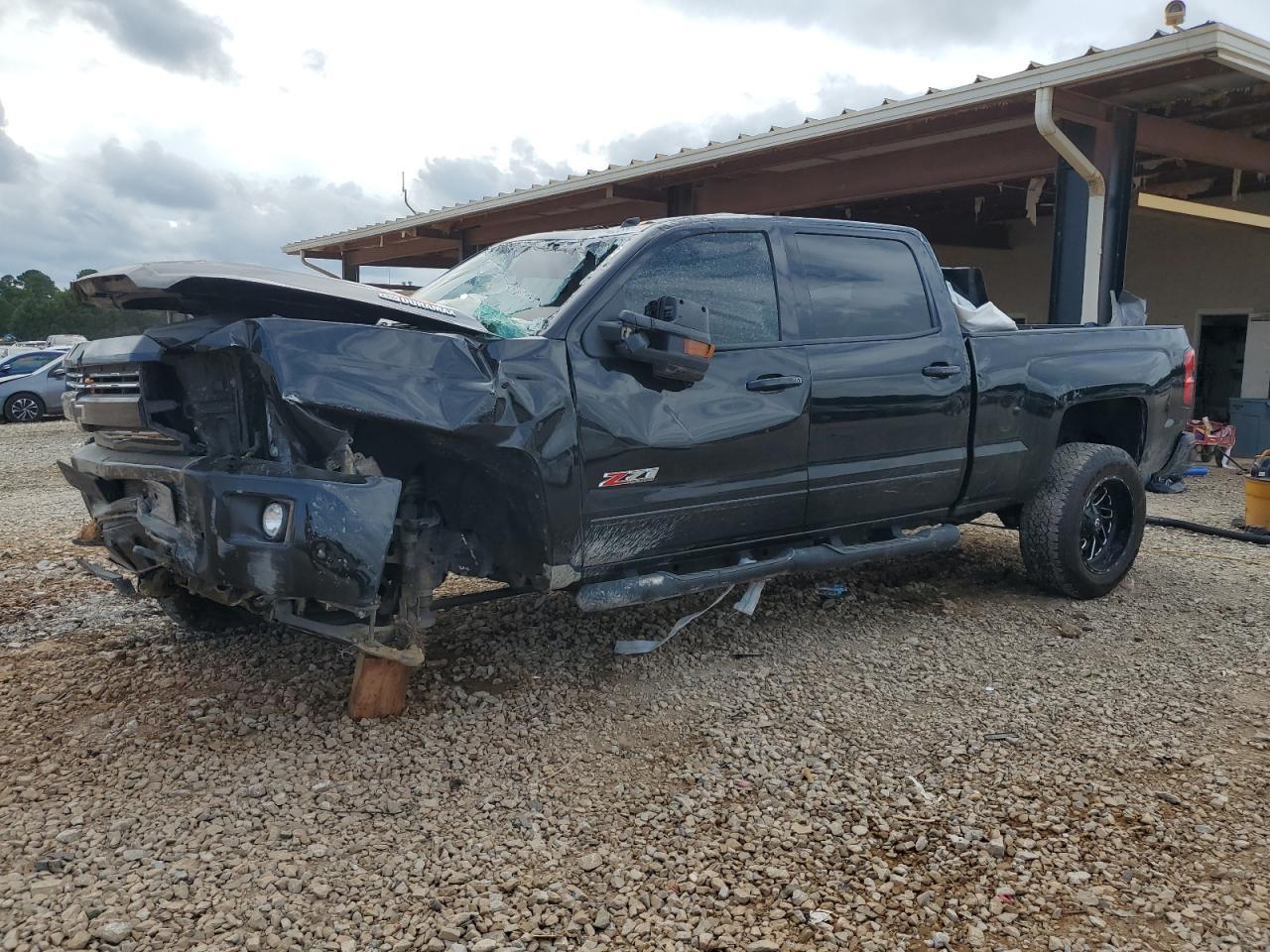 2018 CHEVROLET Silverado