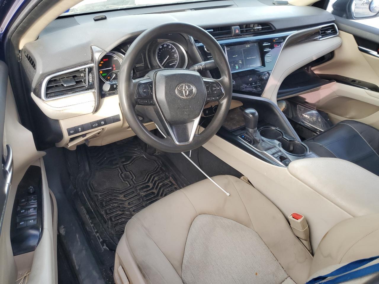 2018 TOYOTA CAMRY