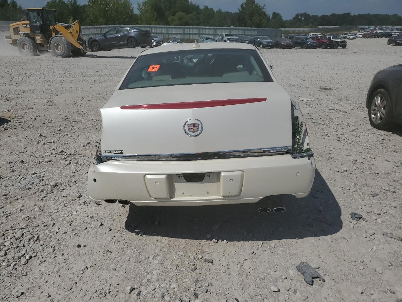2011 CADILLAC DTS