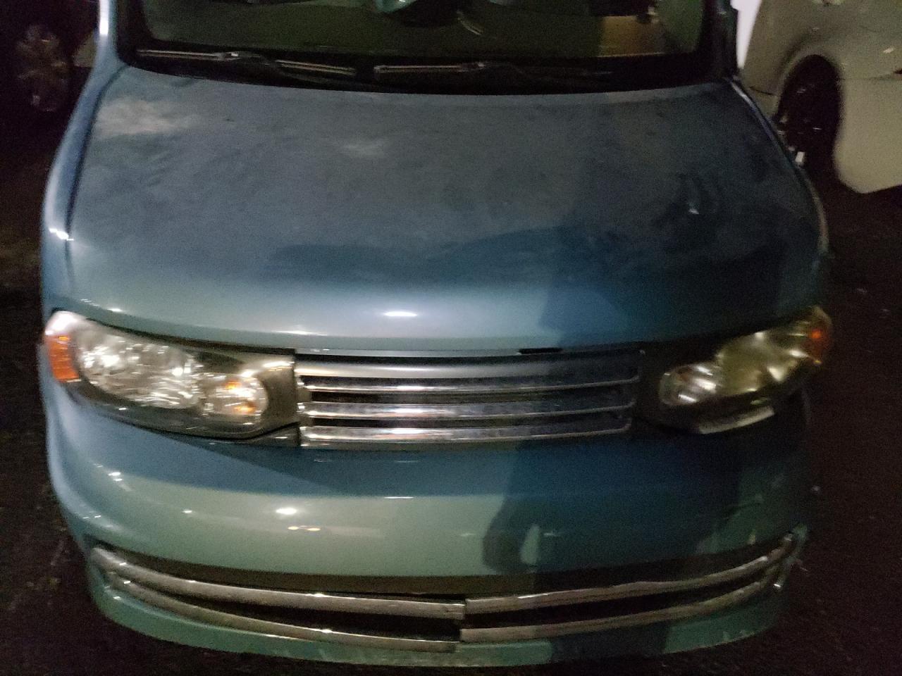 2011 NISSAN CUBE