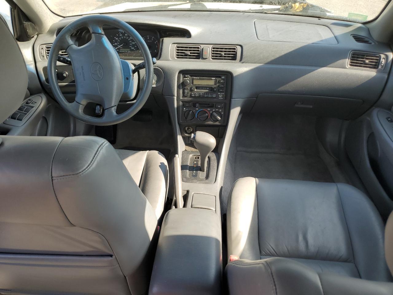 1998 TOYOTA CAMRY