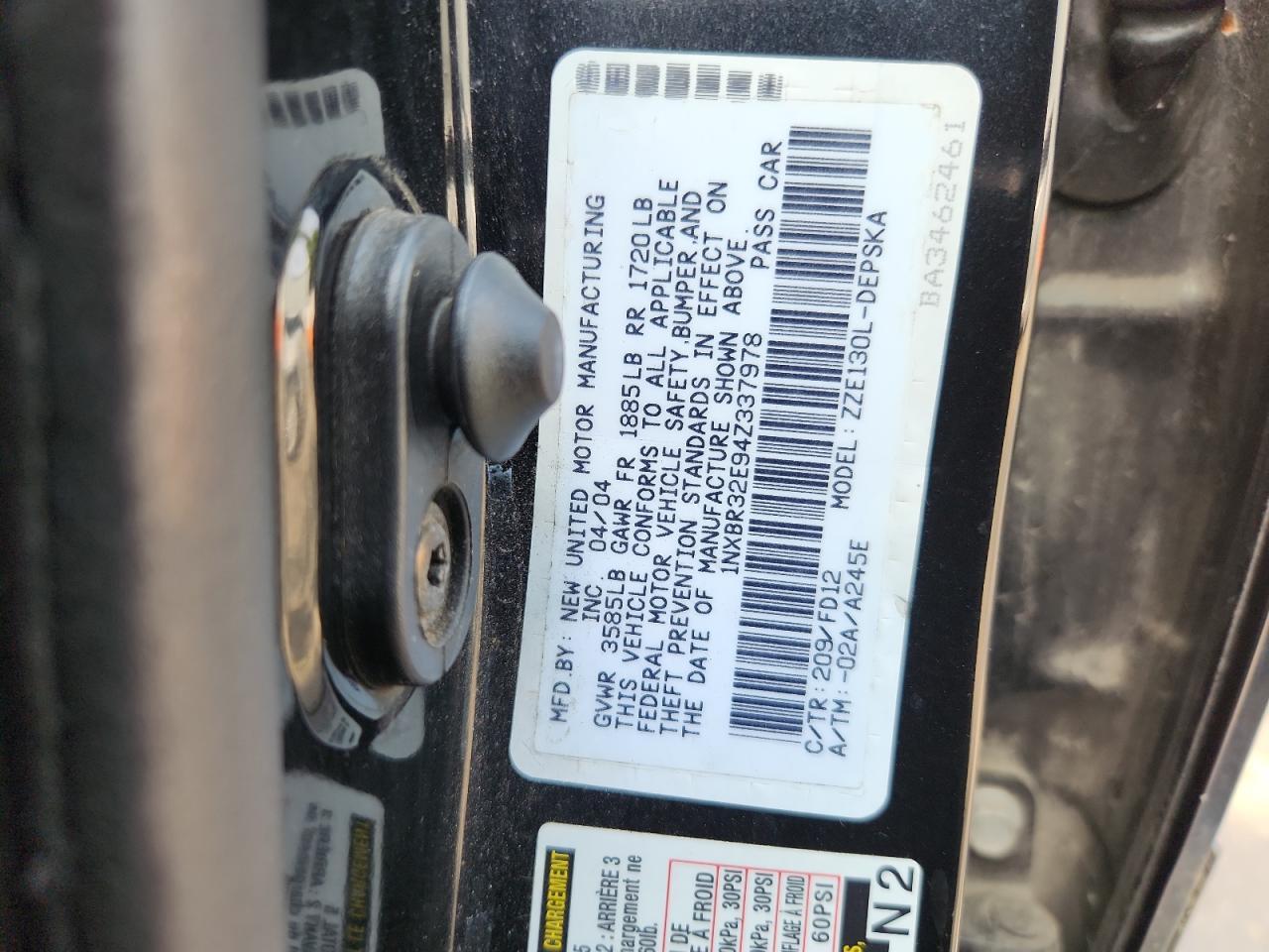 2004 TOYOTA COROLLA