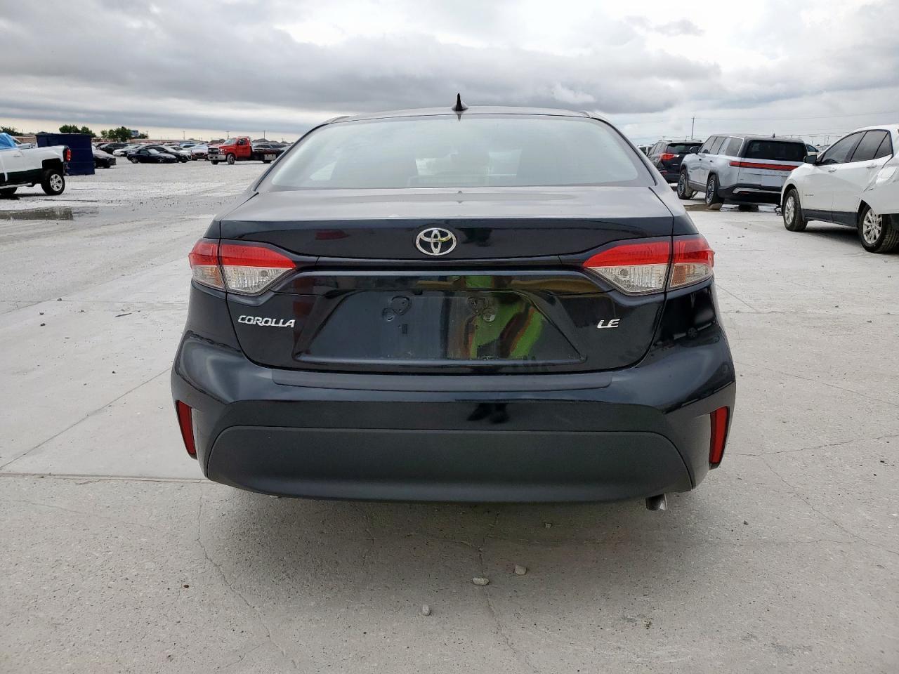 2024 TOYOTA COROLLA