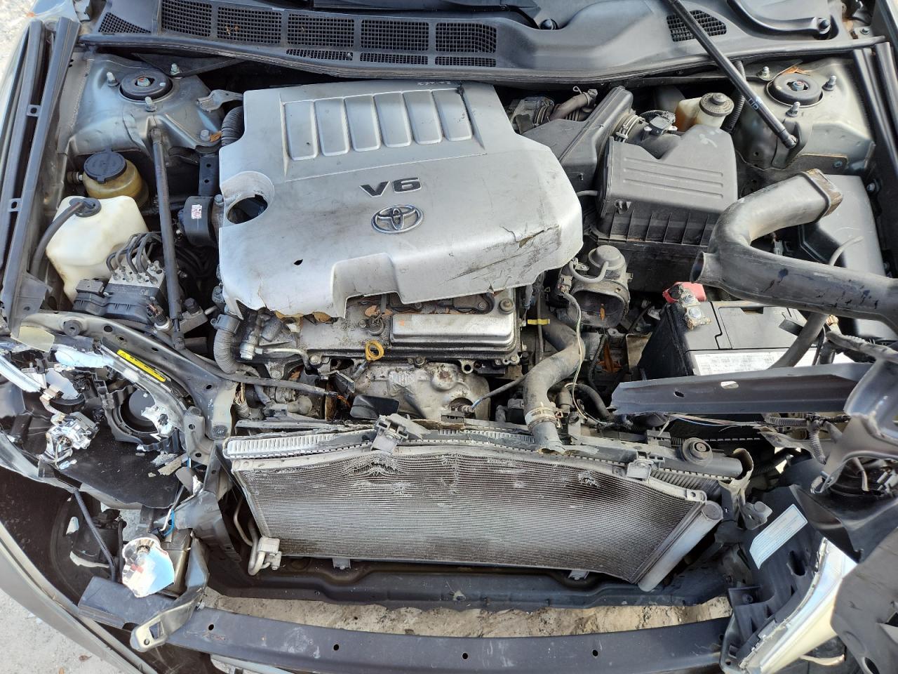 2011 TOYOTA Avalon