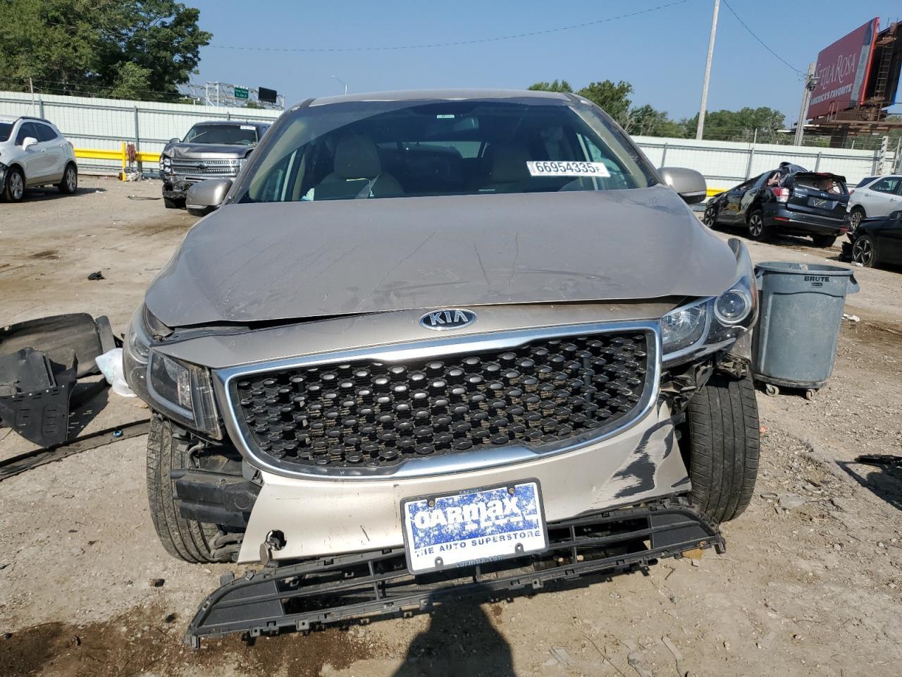 2017 KIA SEDONA