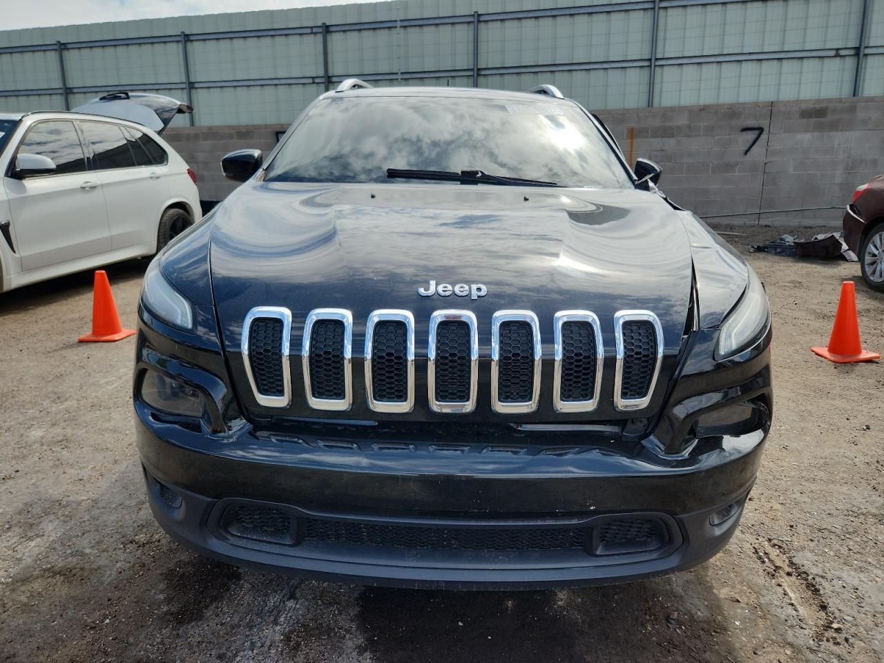 2018 JEEP CHEROKEE
