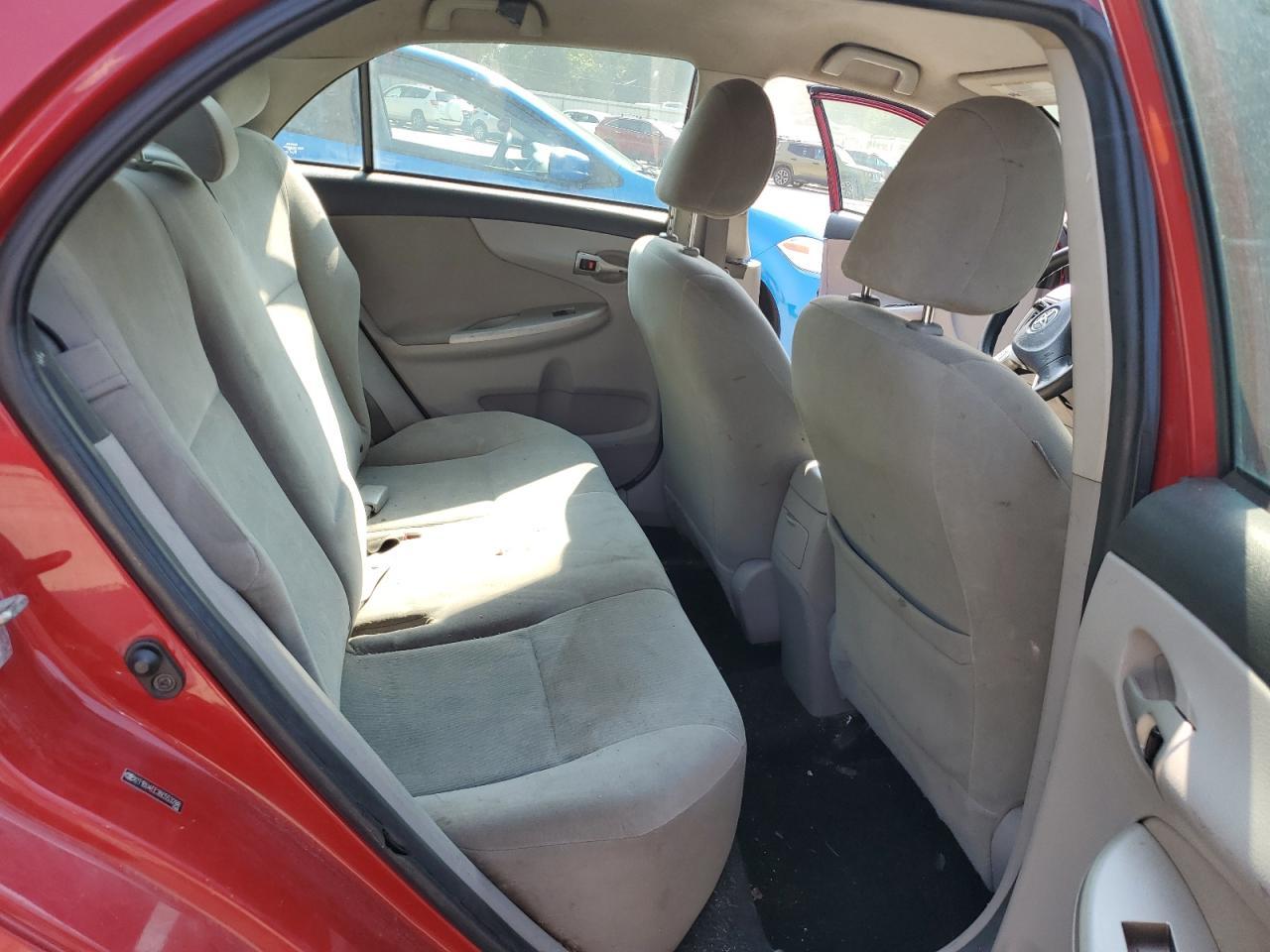 2011 TOYOTA COROLLA