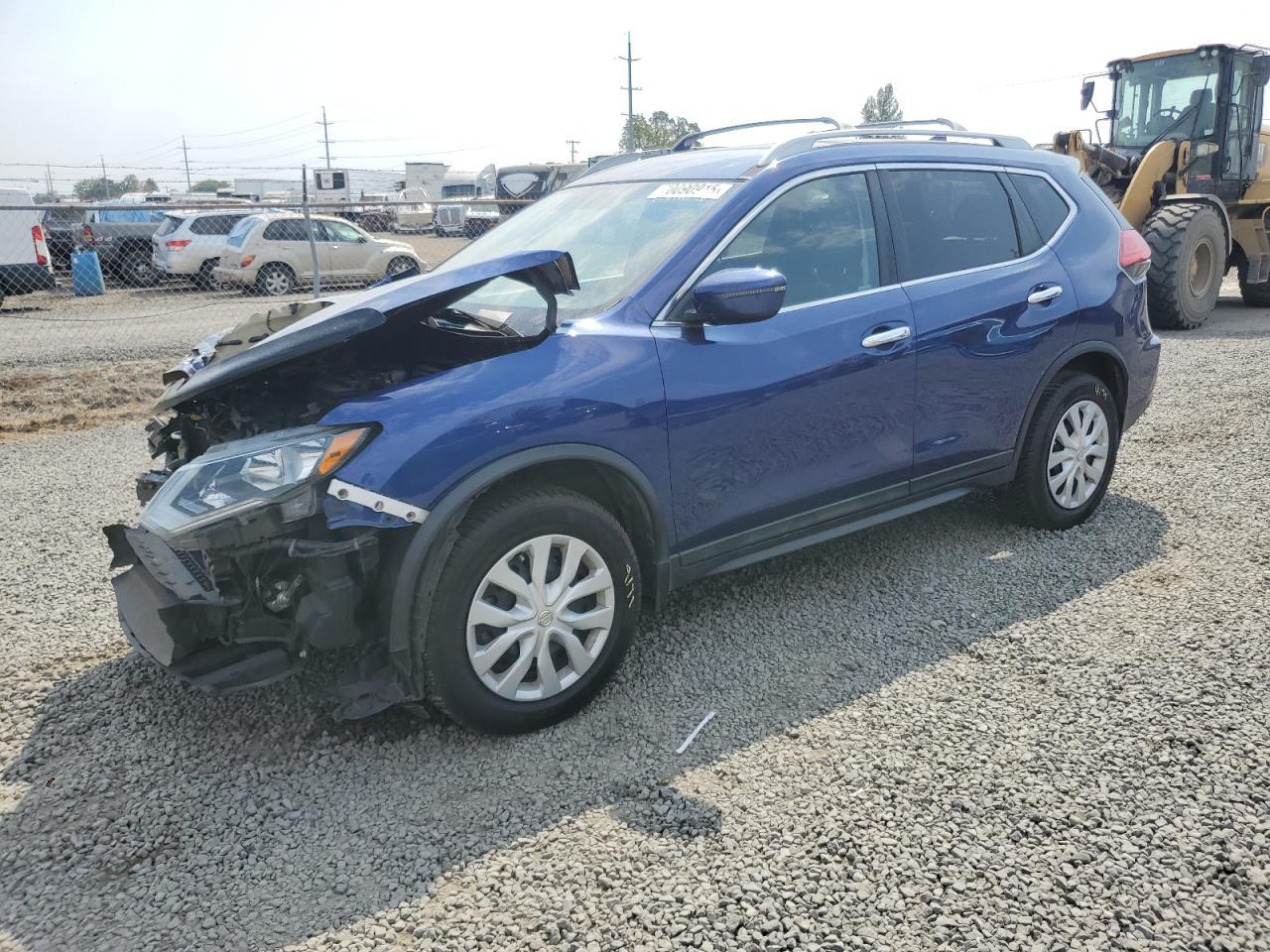 2017 NISSAN ROGUE