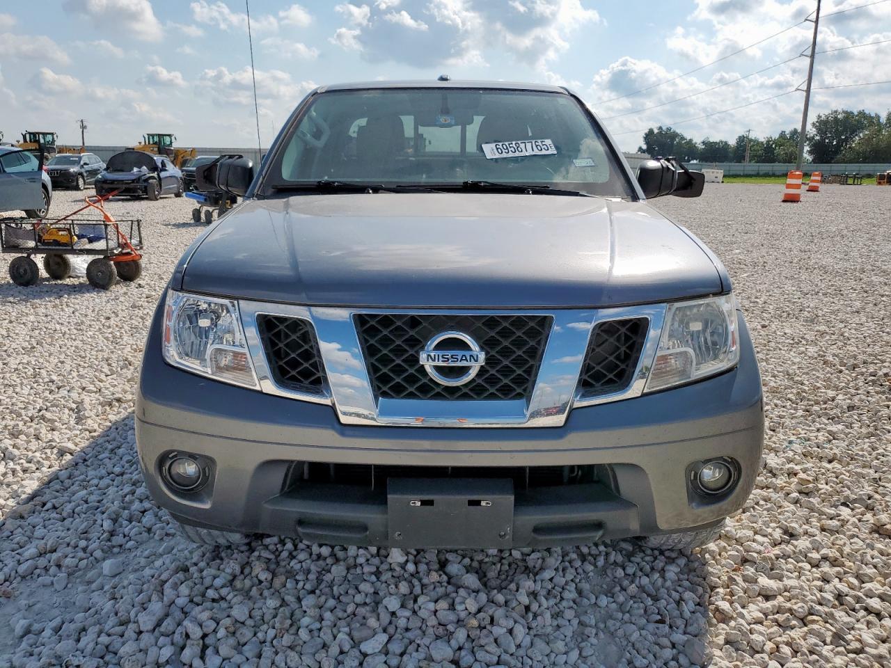 2018 NISSAN Frontier