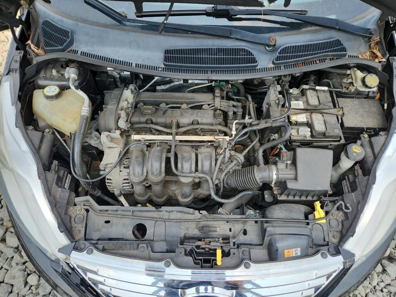 2013 FORD Fiesta
