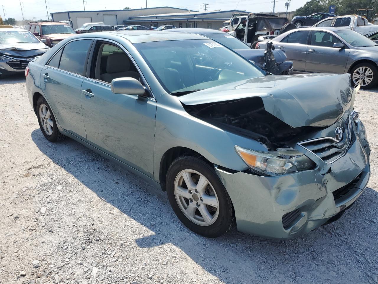 2010 TOYOTA CAMRY