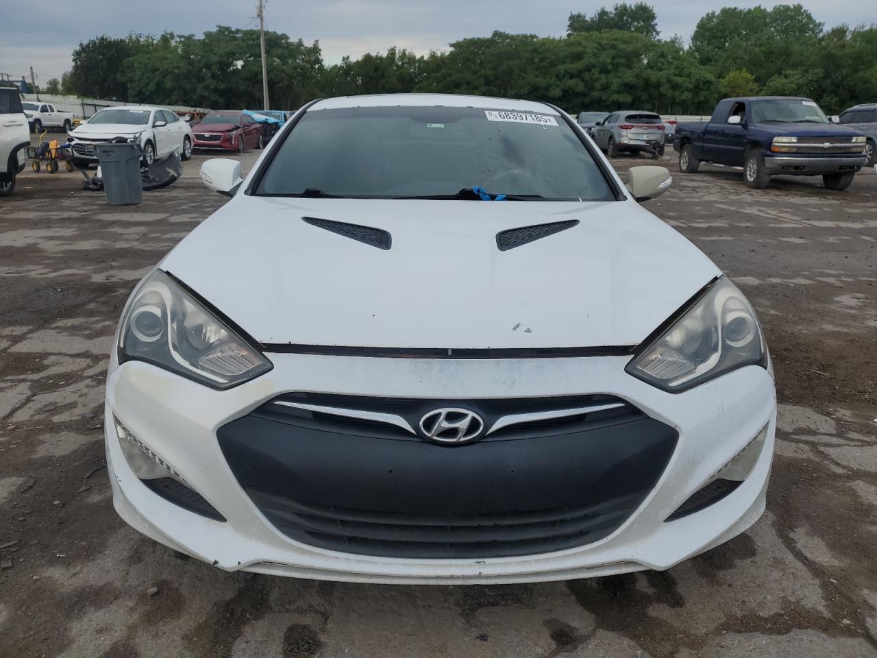 2014 HYUNDAI GENESIS