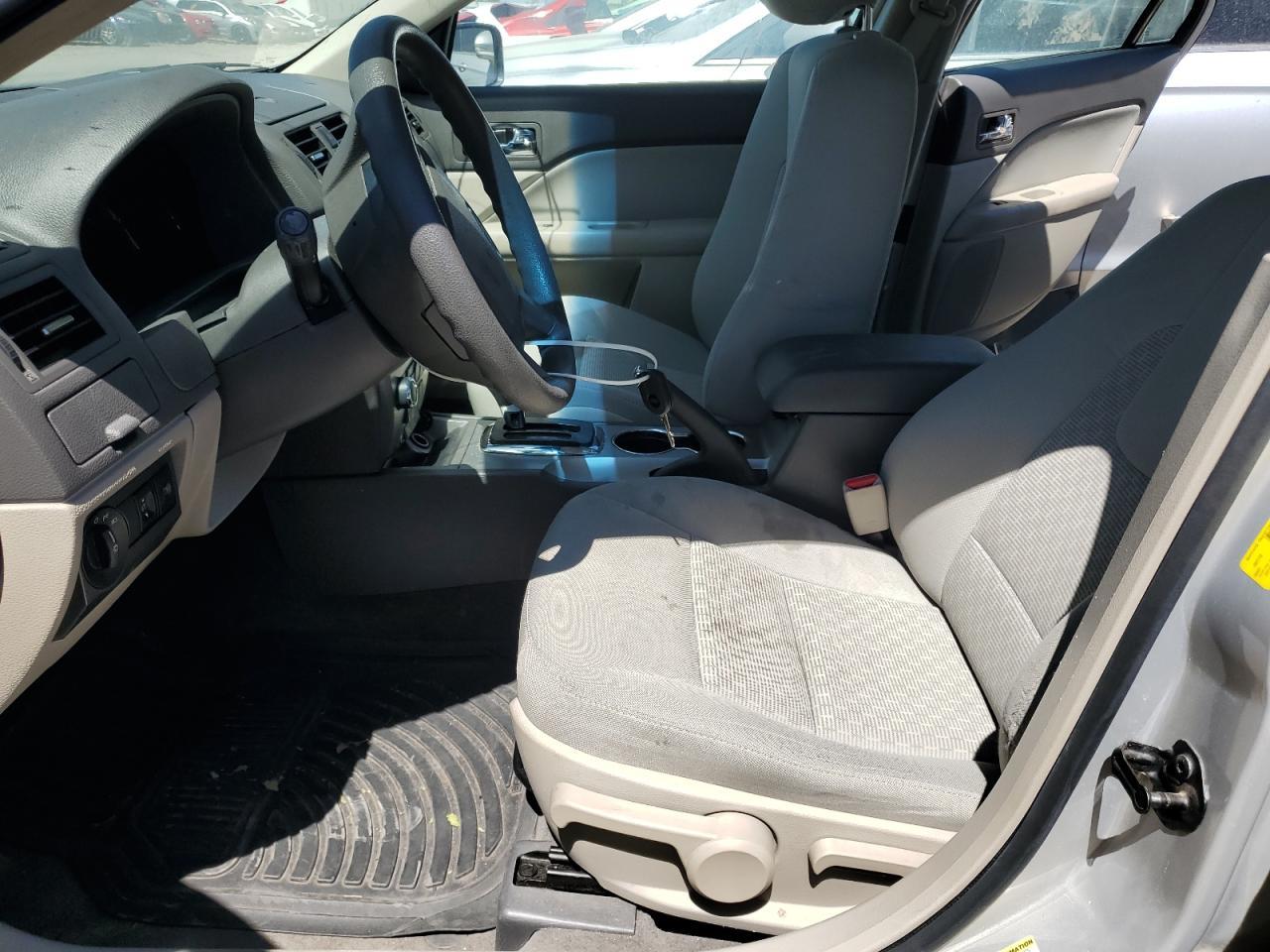 2010 FORD FUSION
