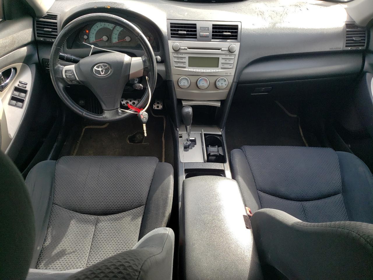 2010 TOYOTA CAMRY