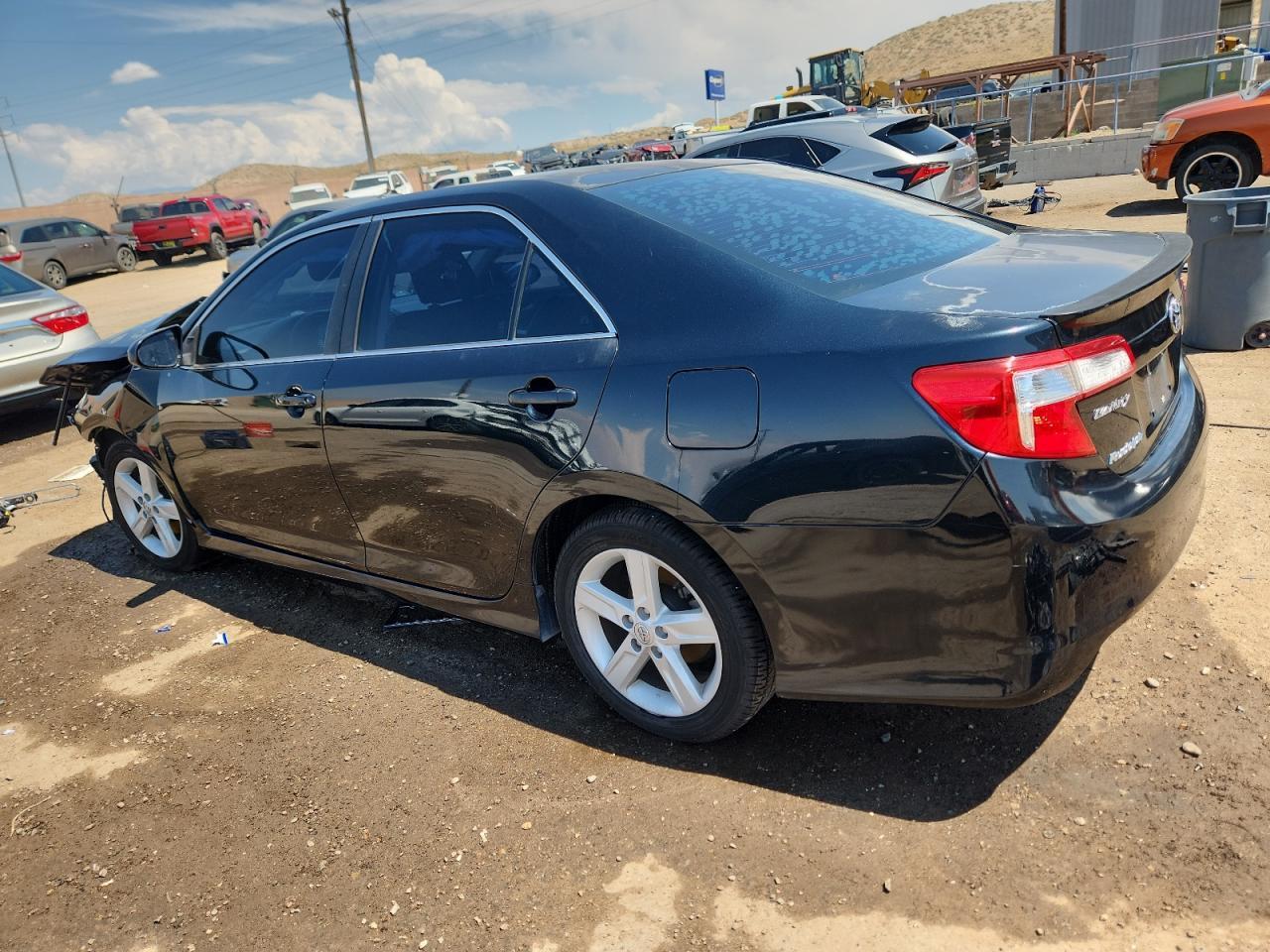 2013 TOYOTA CAMRY