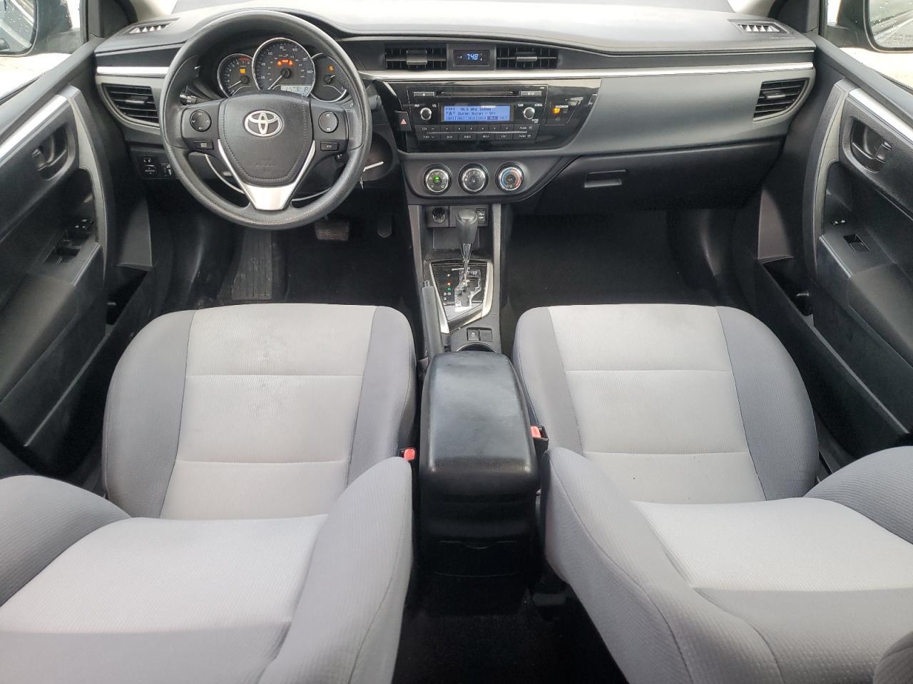 2015 TOYOTA COROLLA