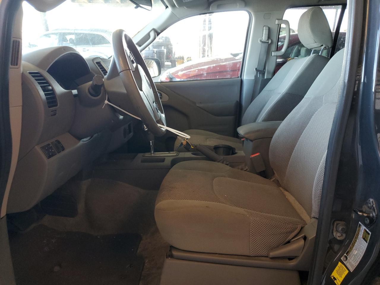 2015 NISSAN Frontier
