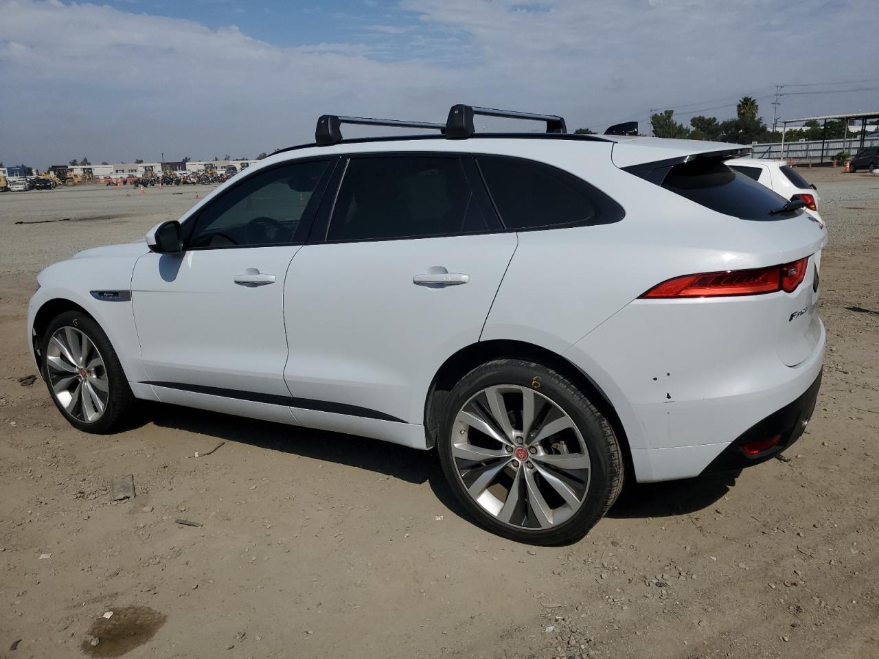 2018 JAGUAR F-Pace