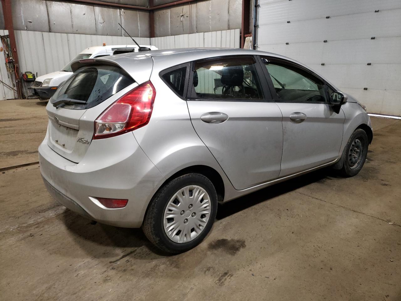 2017 FORD Fiesta