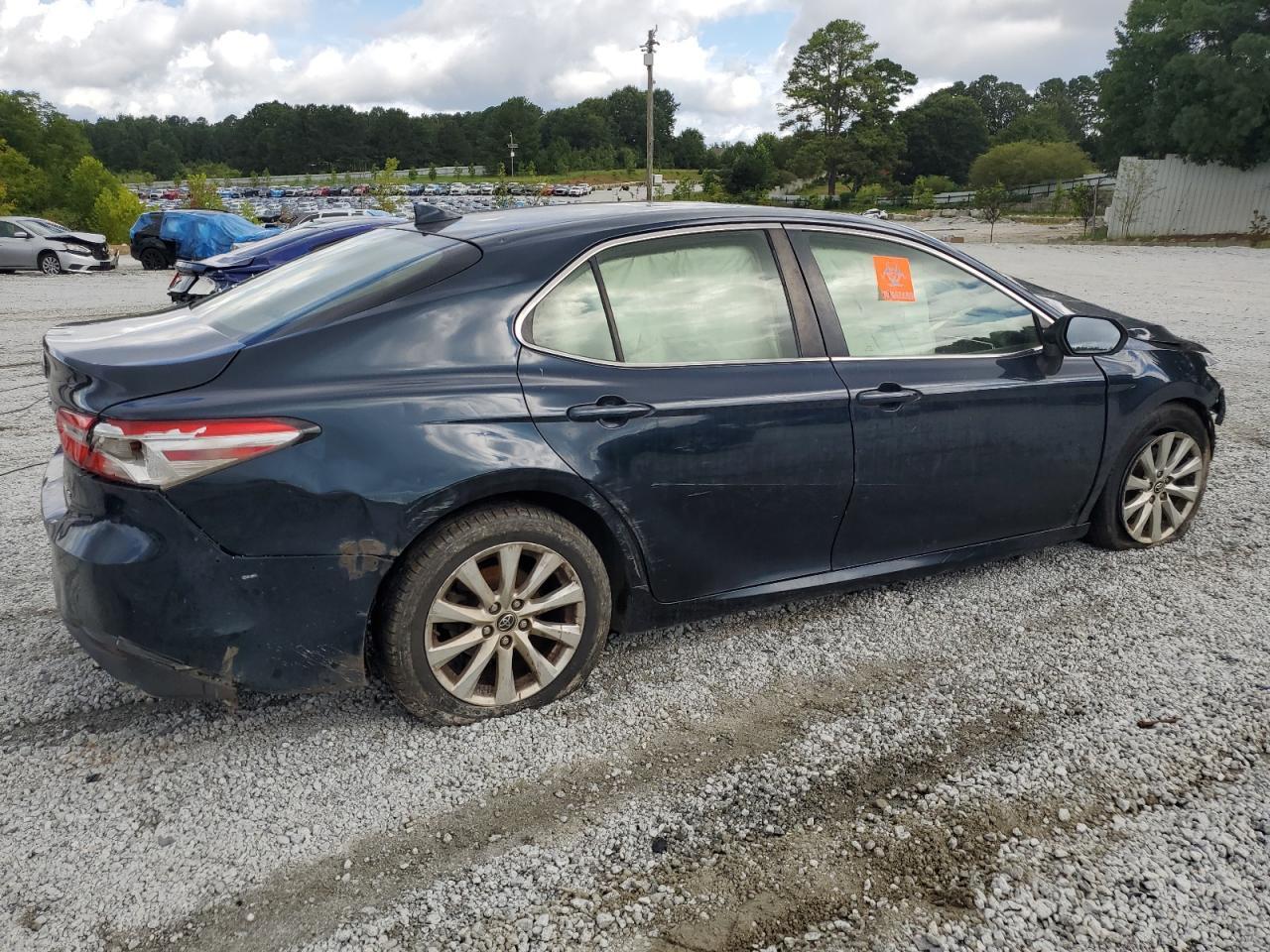 2018 TOYOTA CAMRY