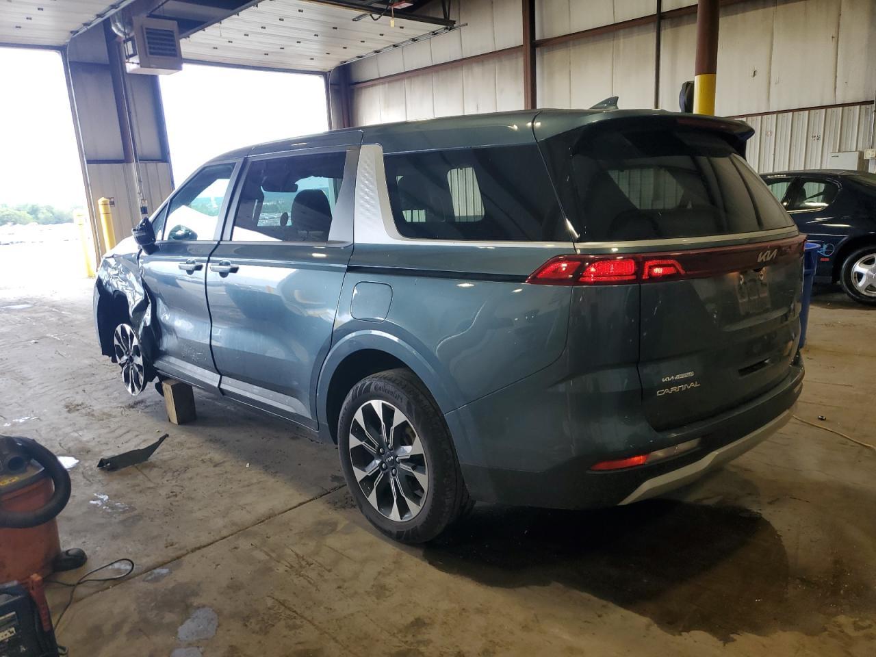 2023 KIA Carnival
