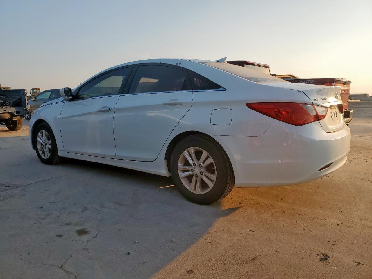 2012 HYUNDAI SONATA