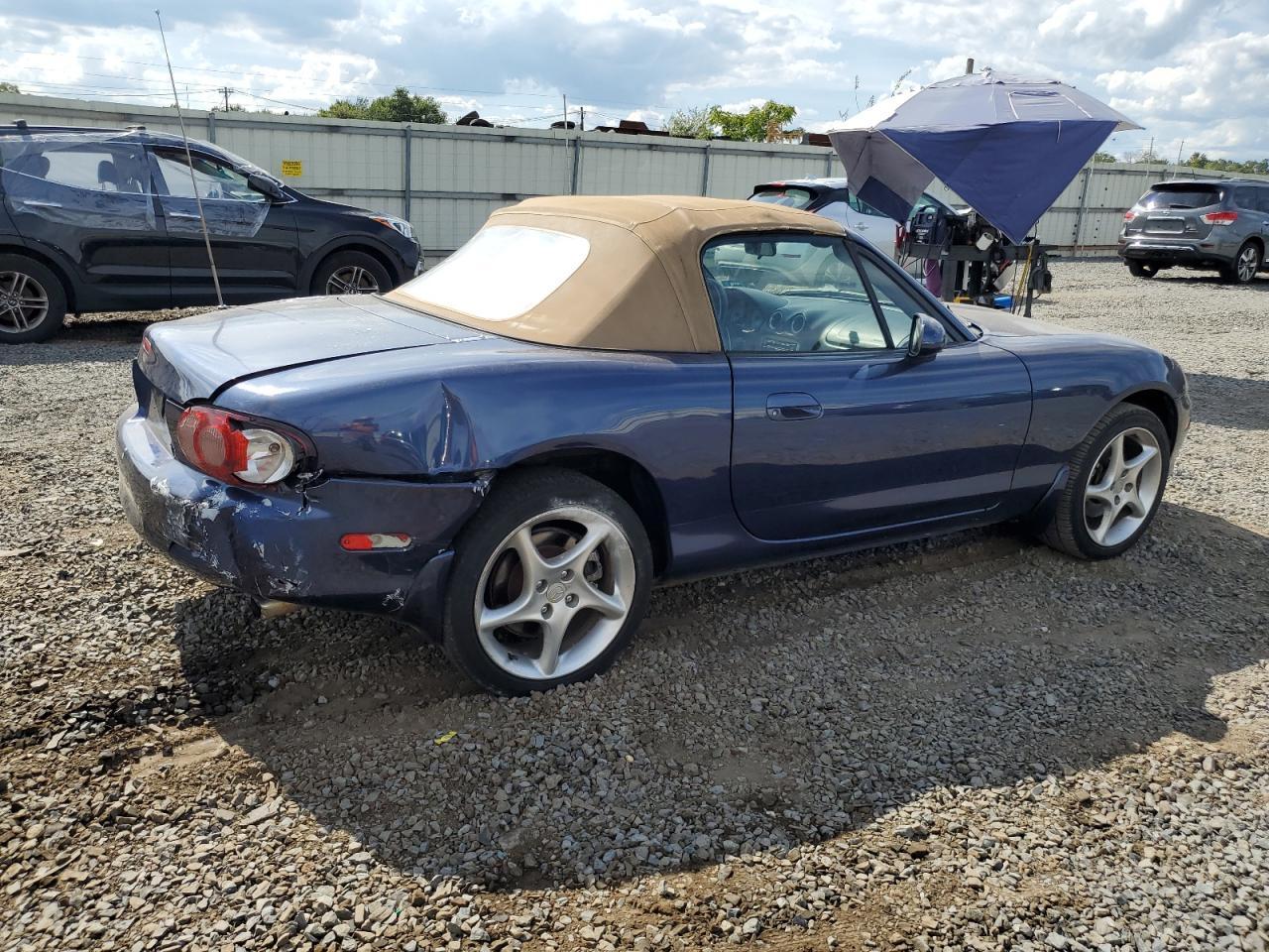 2003 MAZDA MX-5 Miata