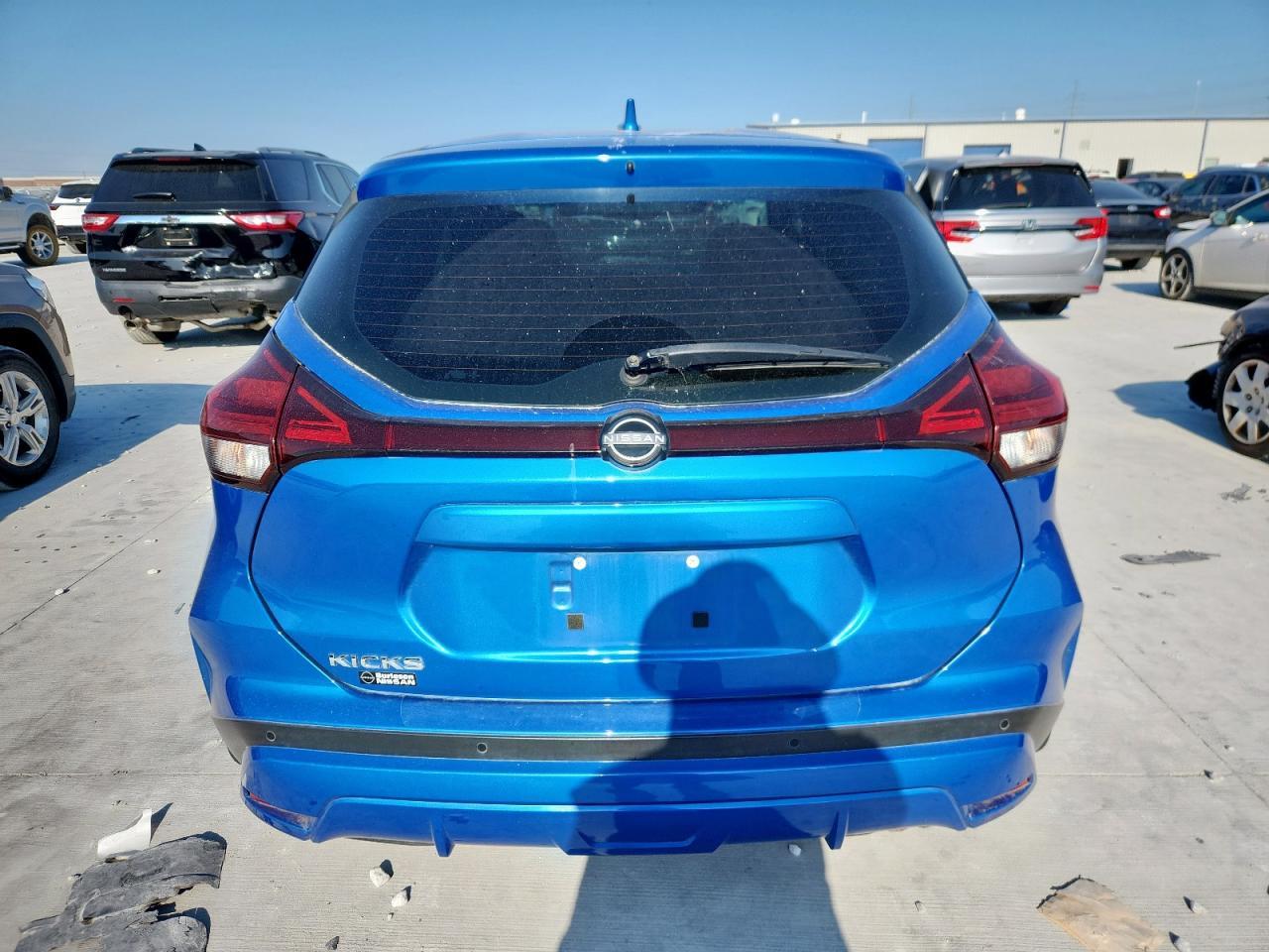 2022 NISSAN KICKS