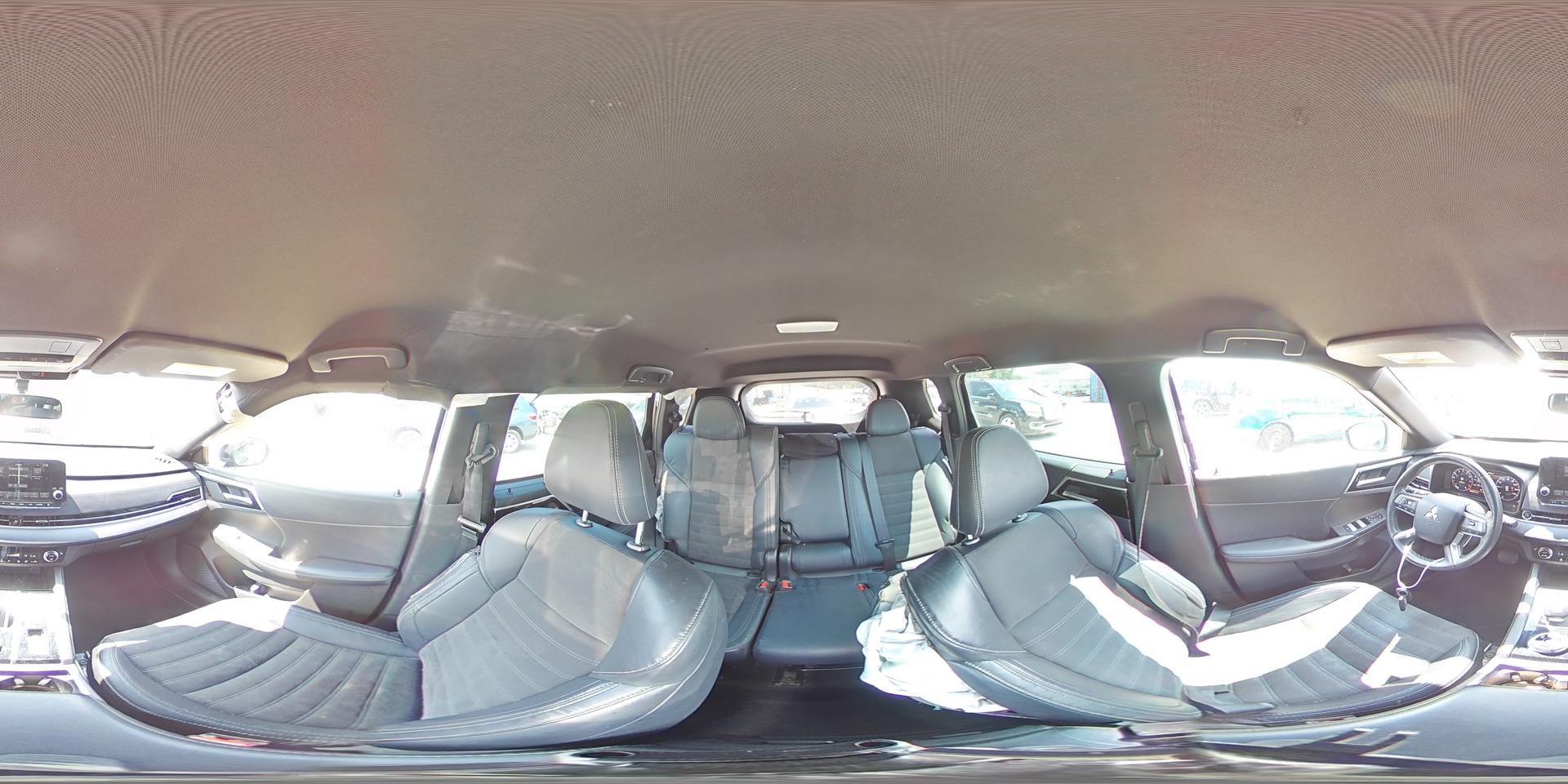 2023 MITSUBISHI outlander