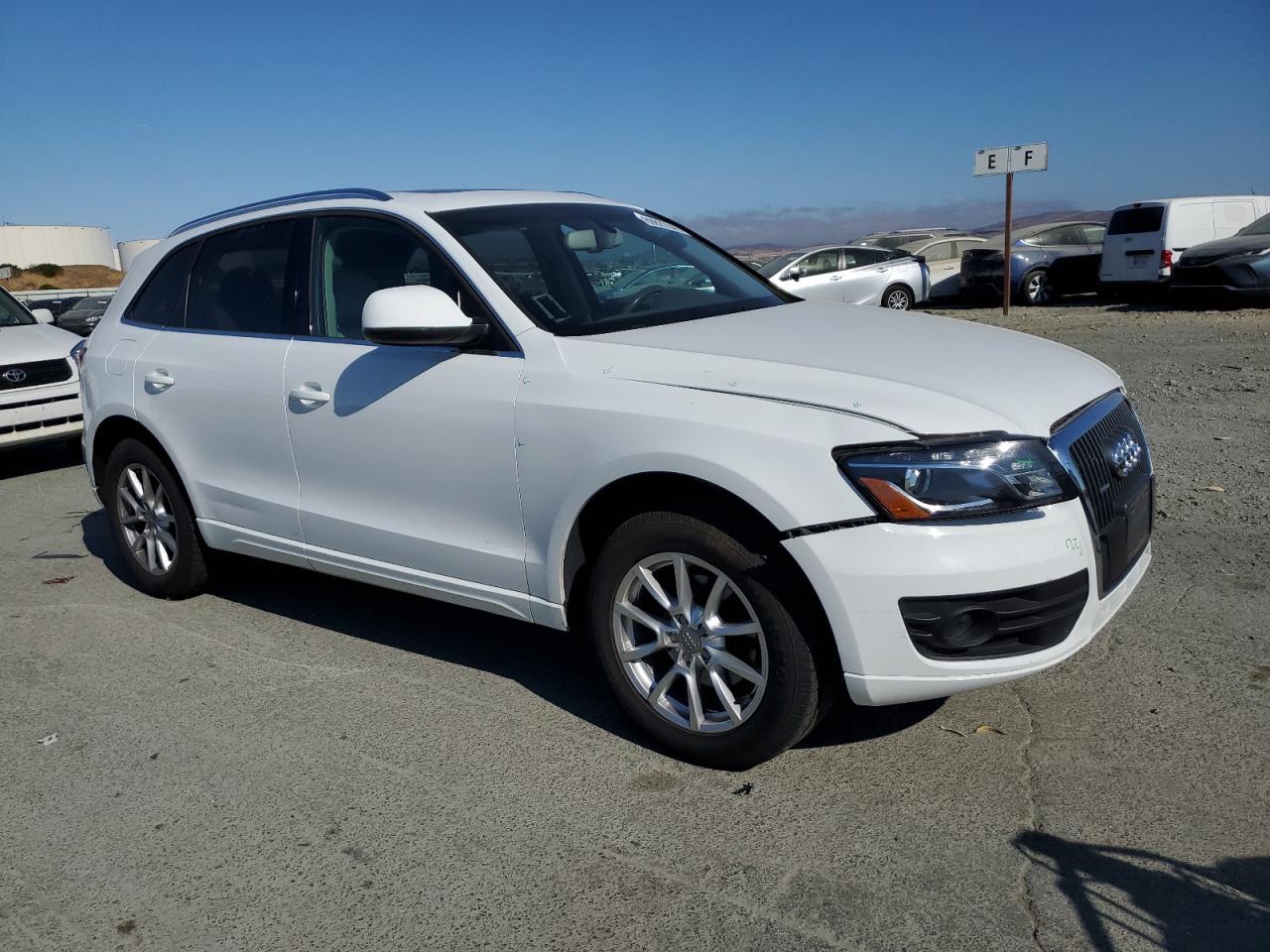 2012 AUDI Q5