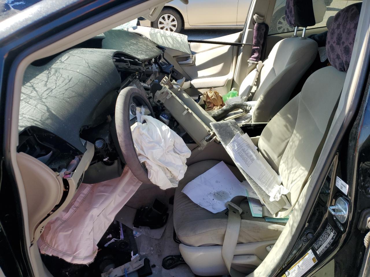 2011 TOYOTA PRIUS