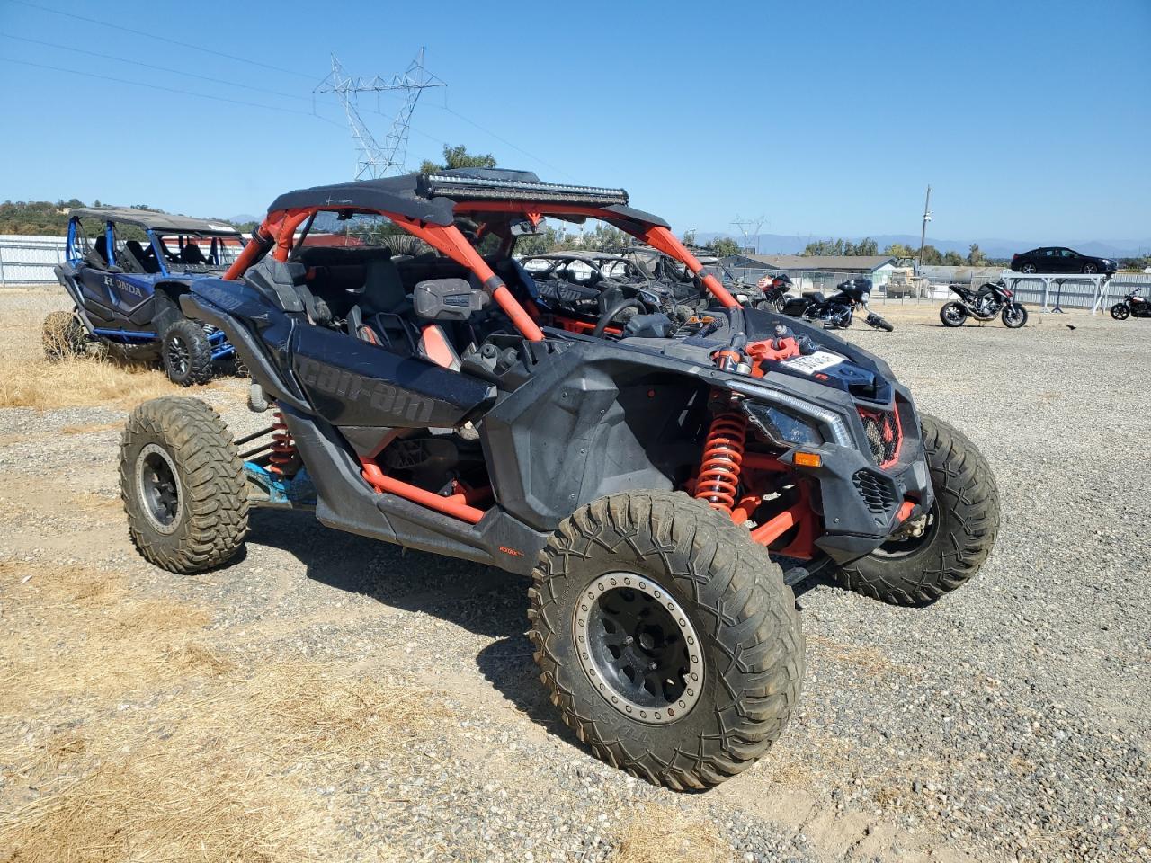 2017 CAN-AM Maverick