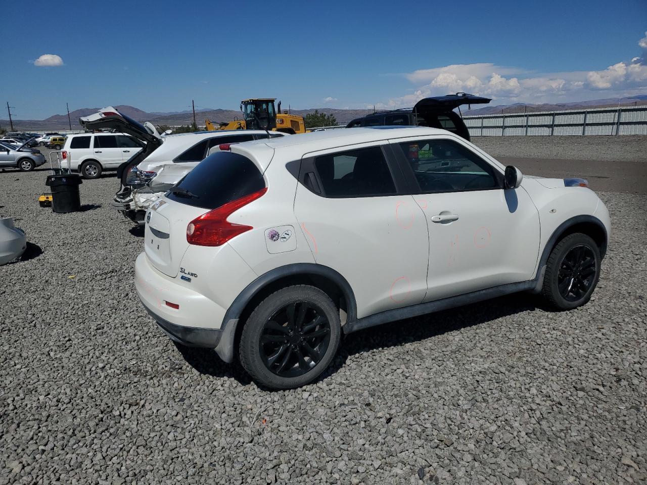 2013 NISSAN Juke