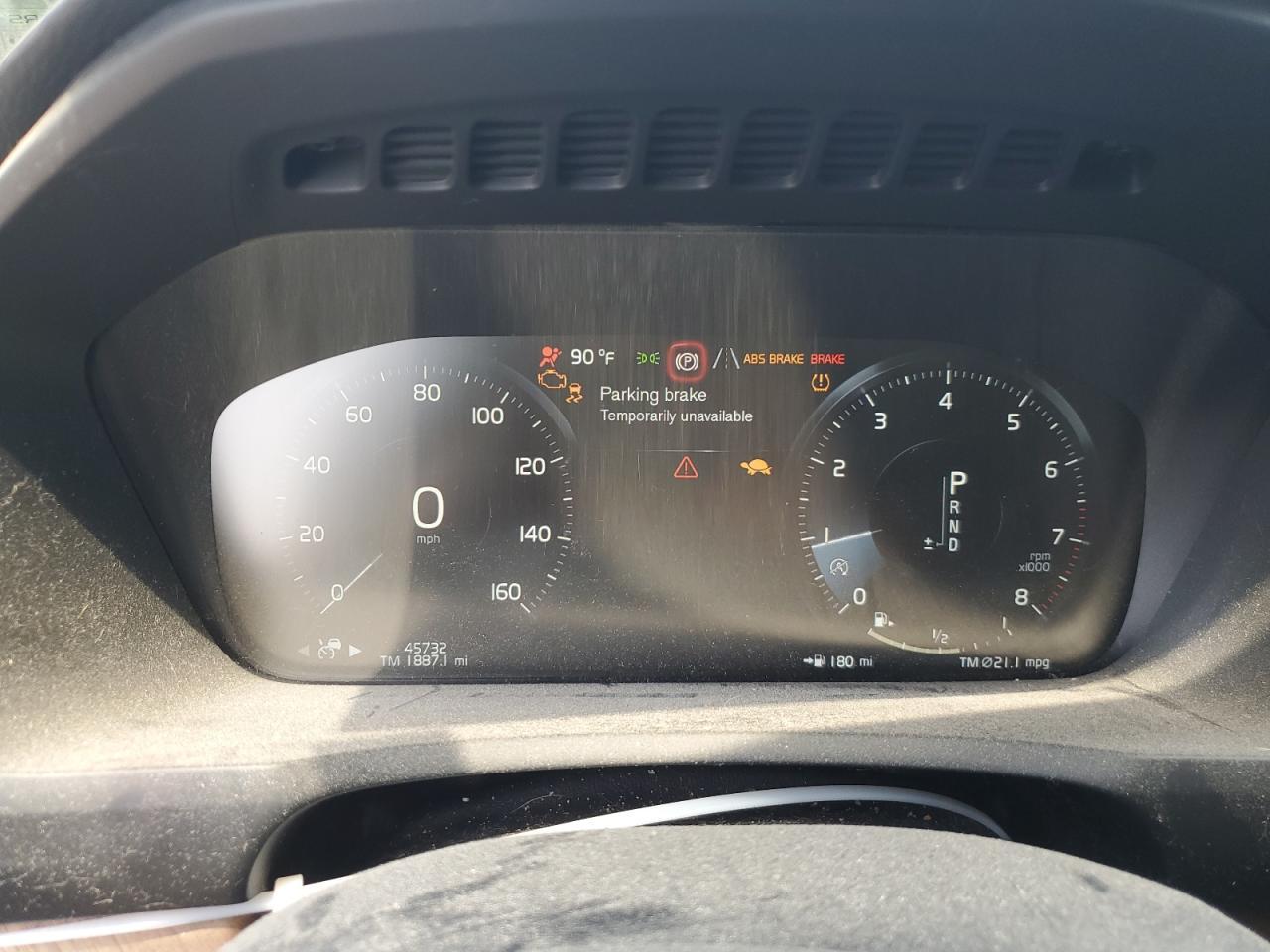 2021 VOLVO XC90