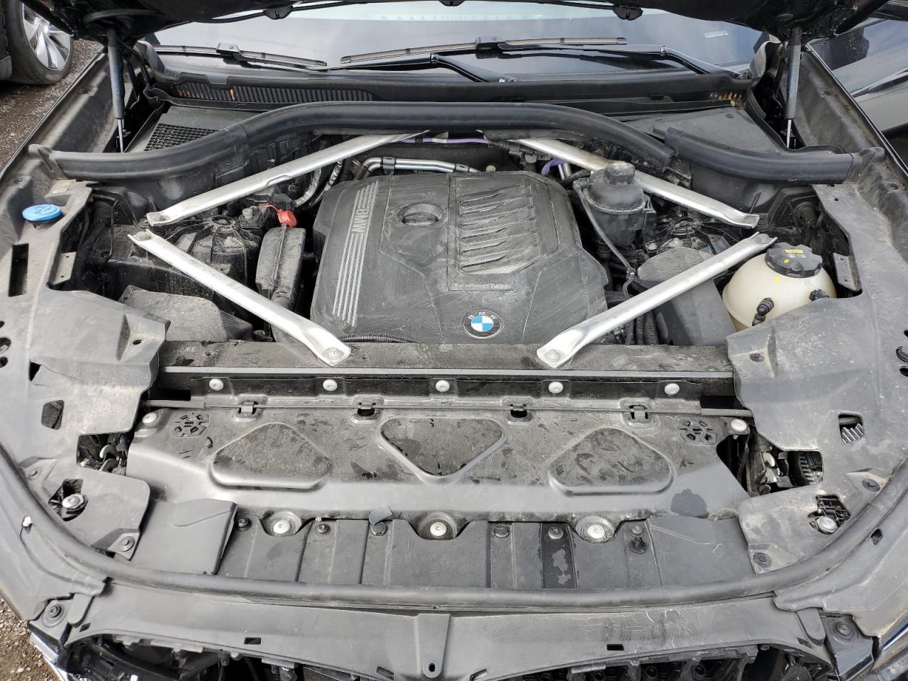 2022 BMW X6