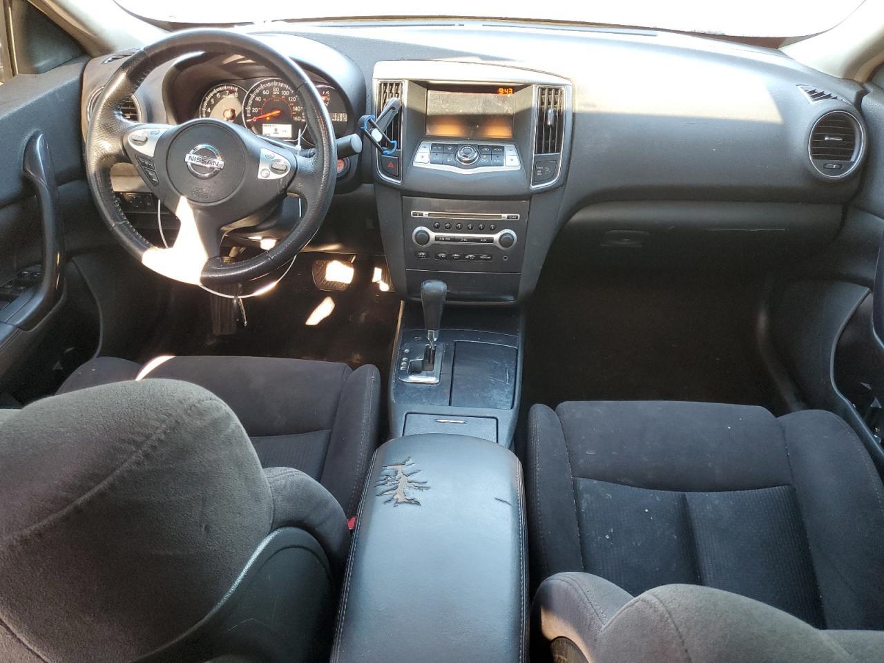 2012 NISSAN Maxima