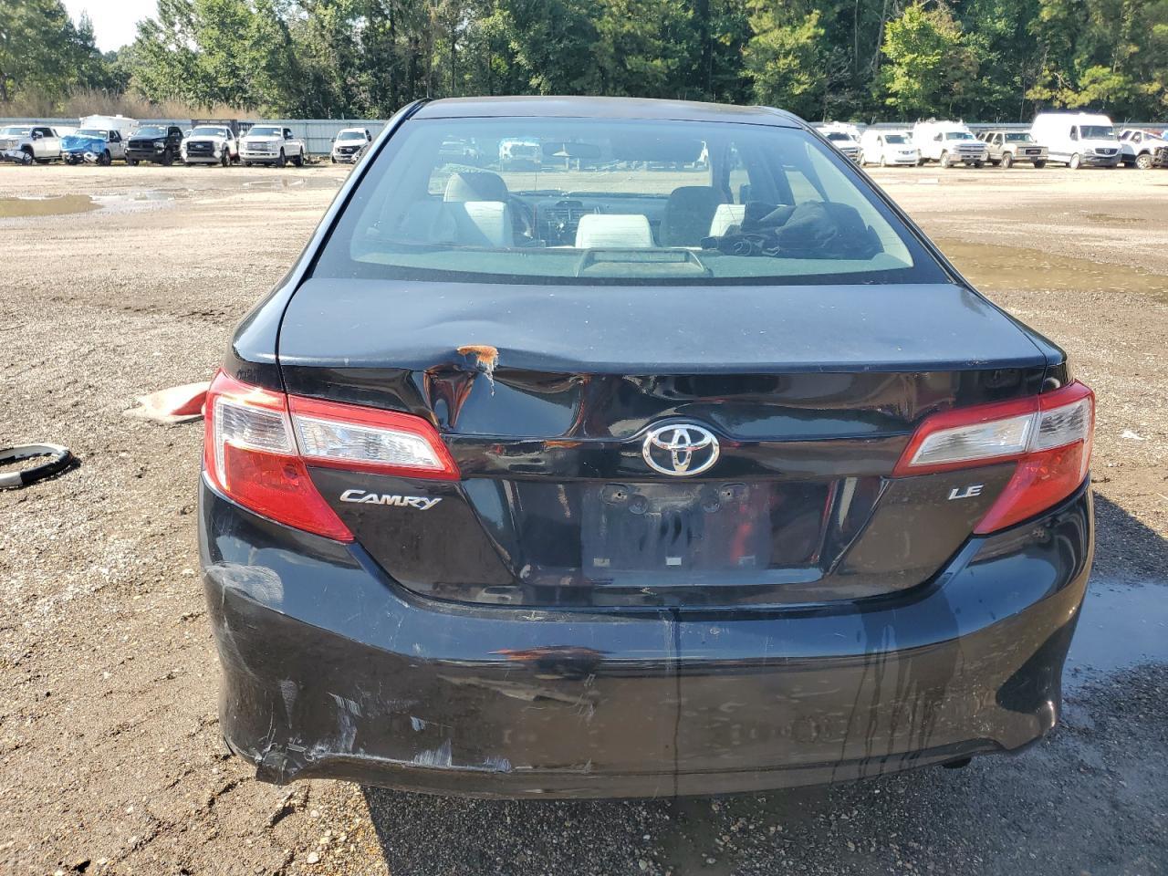2012 TOYOTA CAMRY