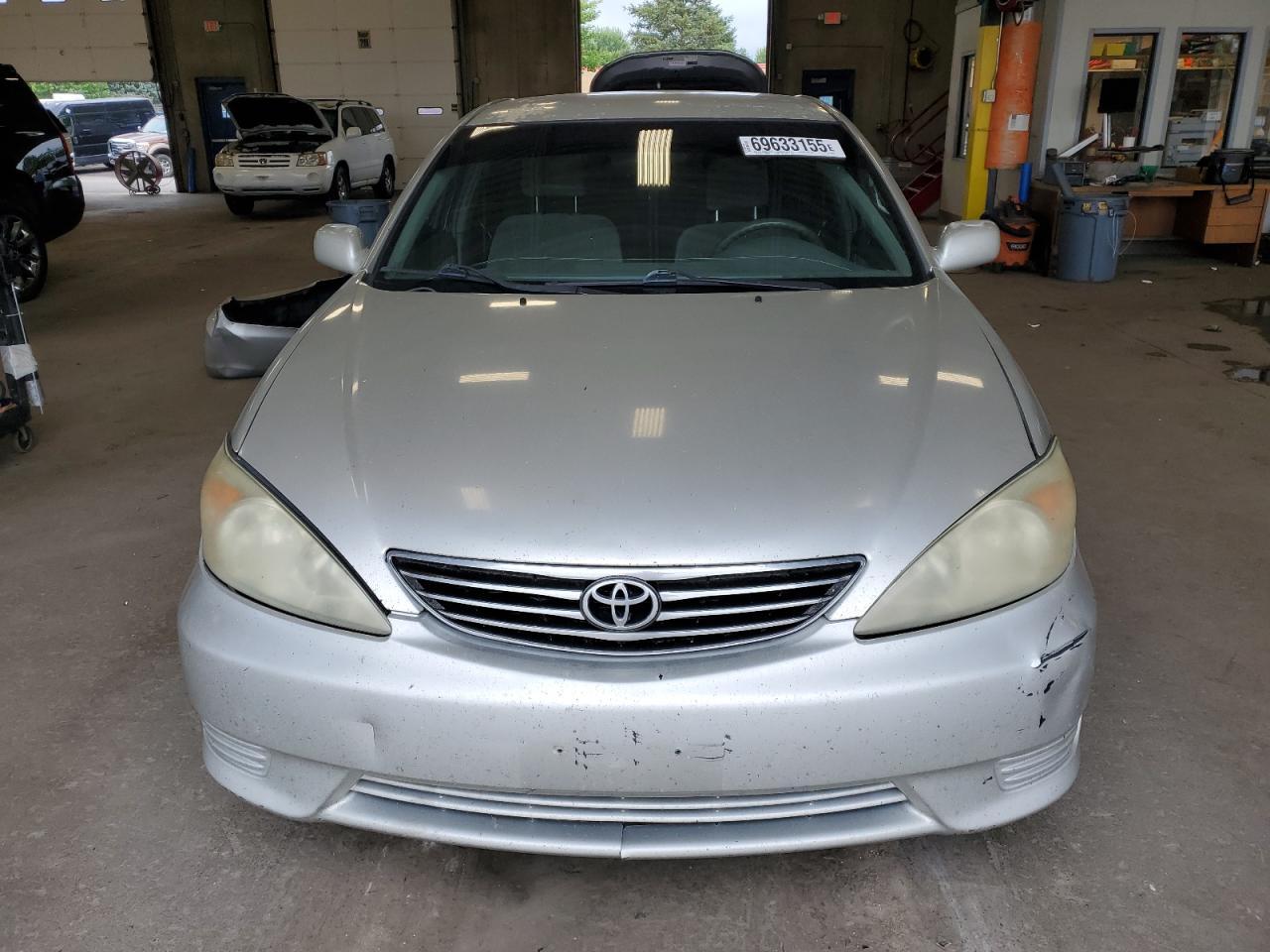 2002 TOYOTA CAMRY