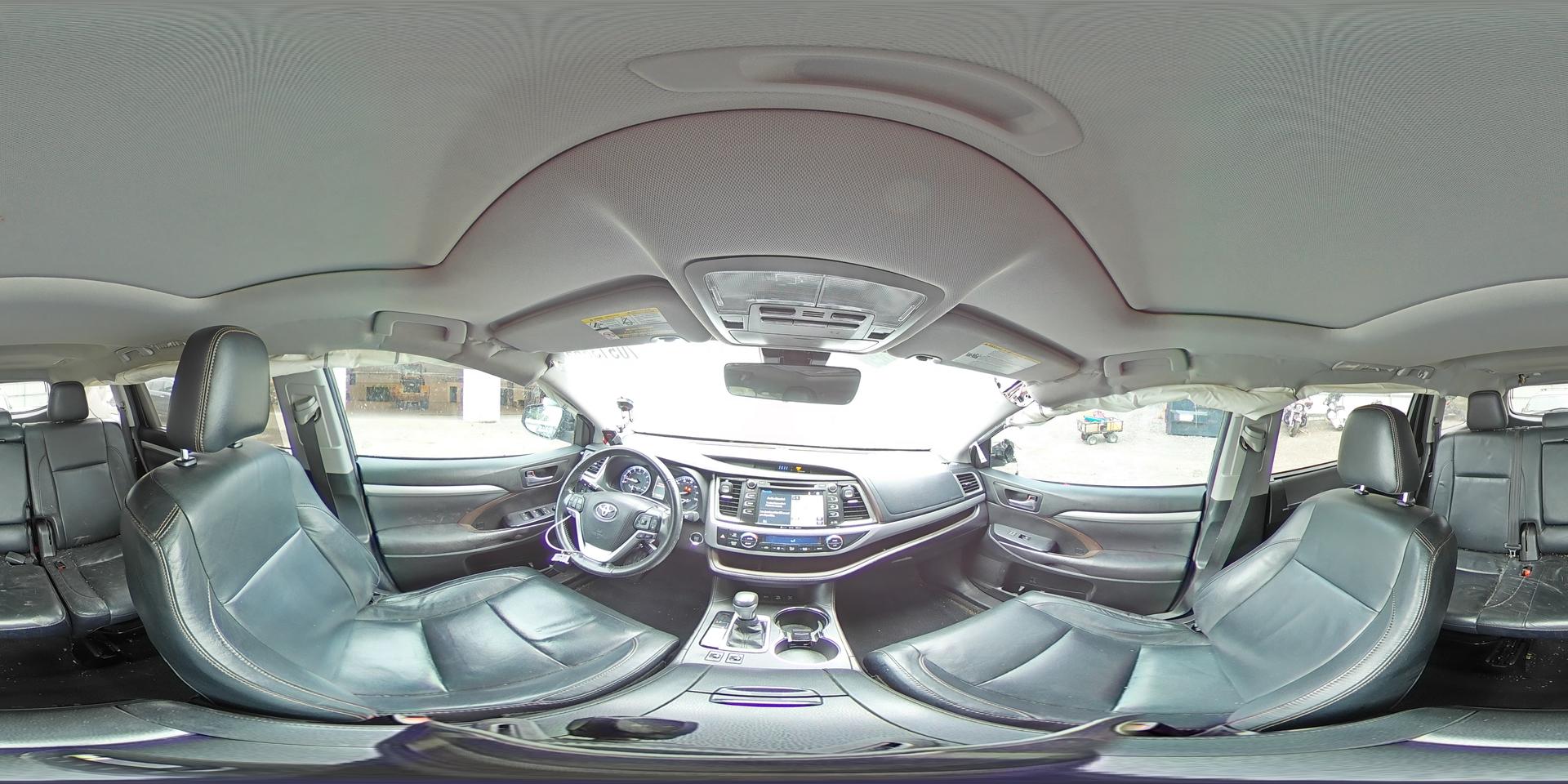 2017 TOYOTA HIGHLANDER