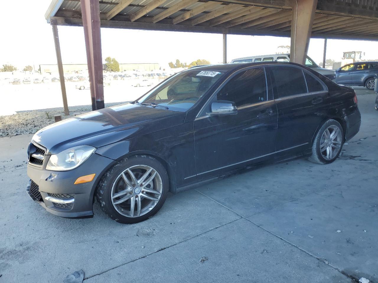 2012 MERCEDES-BENZ C-CLASS