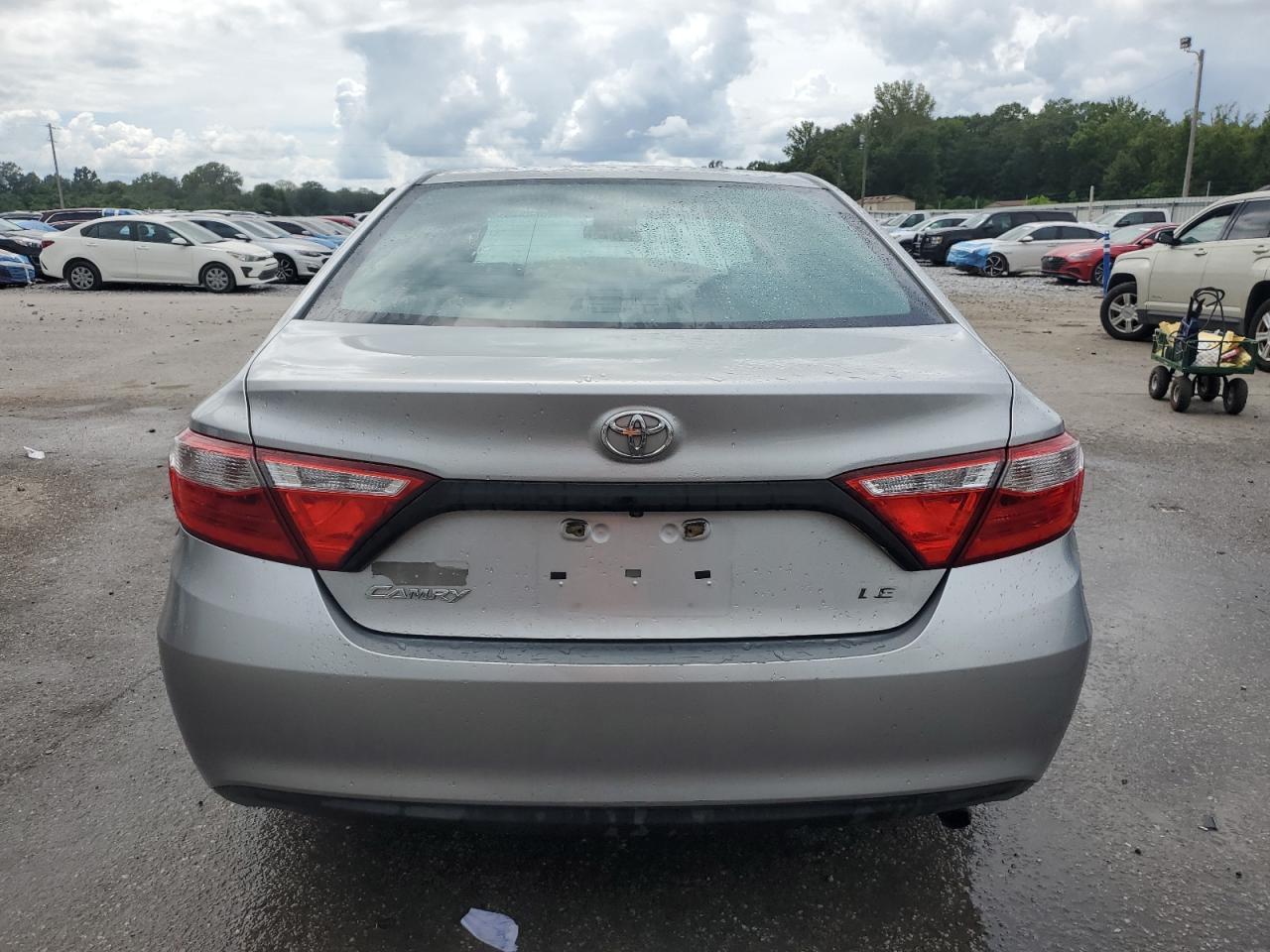 2016 TOYOTA CAMRY