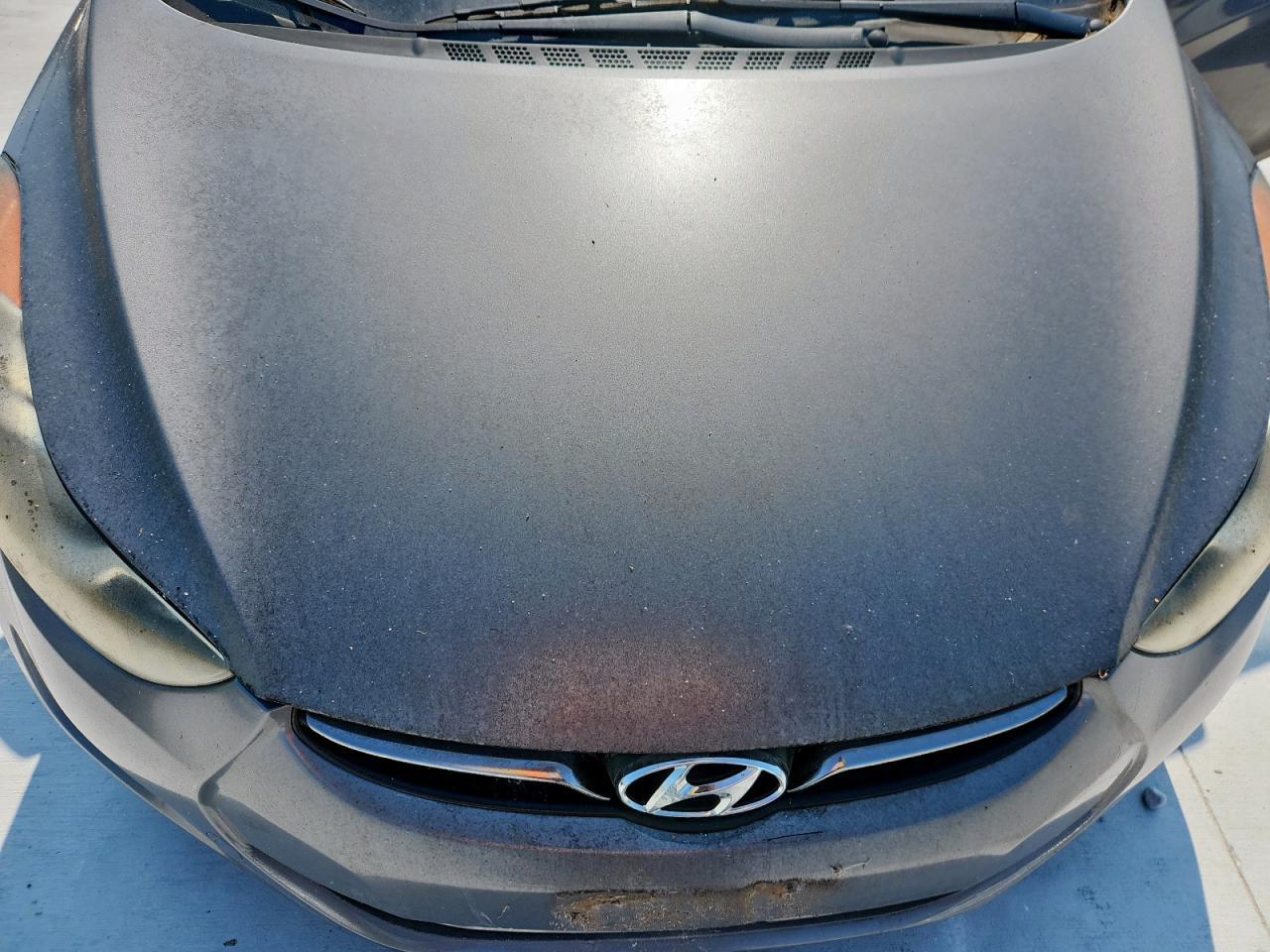 2012 HYUNDAI ELANTRA