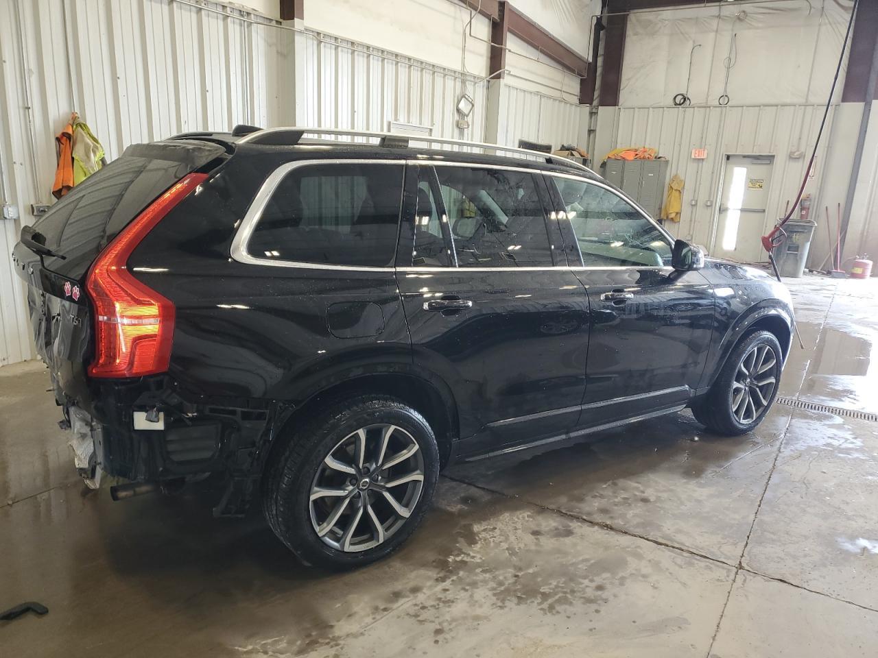 2018 VOLVO XC90